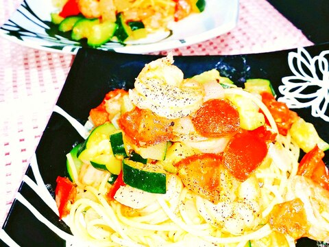 エビとズッキーニとトマトの☆冷製パスタ